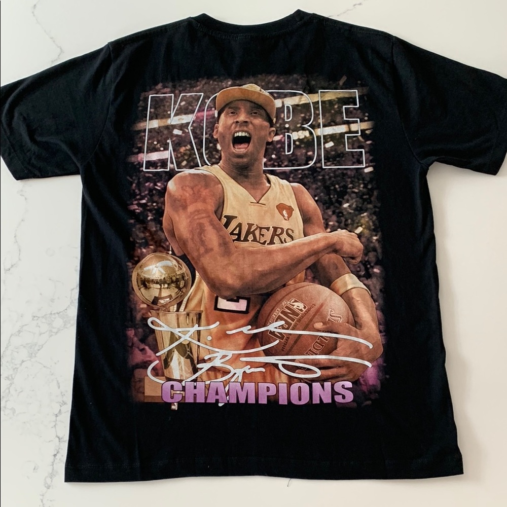 Kobe Bryant Rock@Tees Graphic Tee